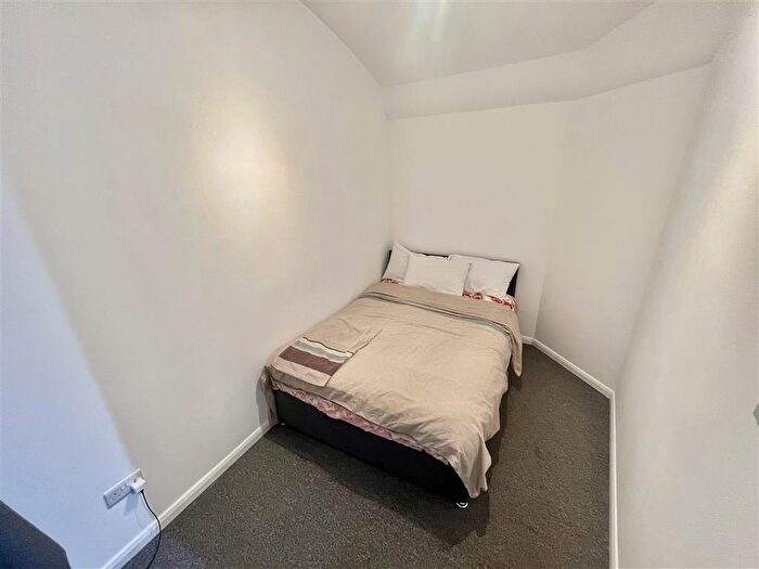 2 Bedroom Apartment To Rent In Bath Street, Nottingham, NG1