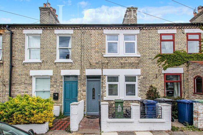 3 Bedroom Terraced House To Rent In Beche Road, Cambridge, CB5