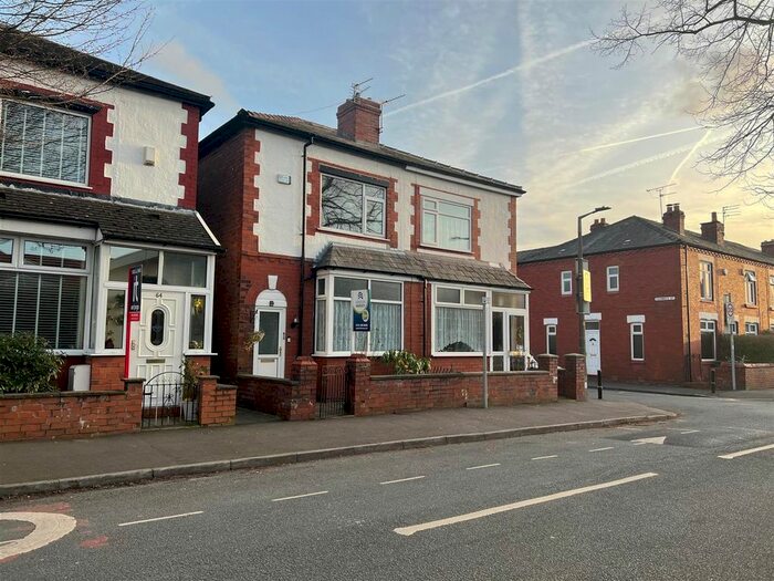 3 Bedroom Terraced House To Rent In Lake Street, Stockport, SK2