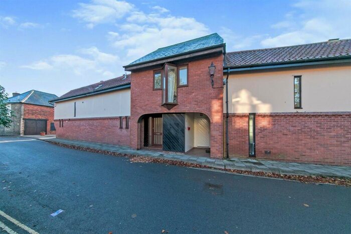 1 Bedroom House To Rent In Christopher Lane, Sudbury, CO10