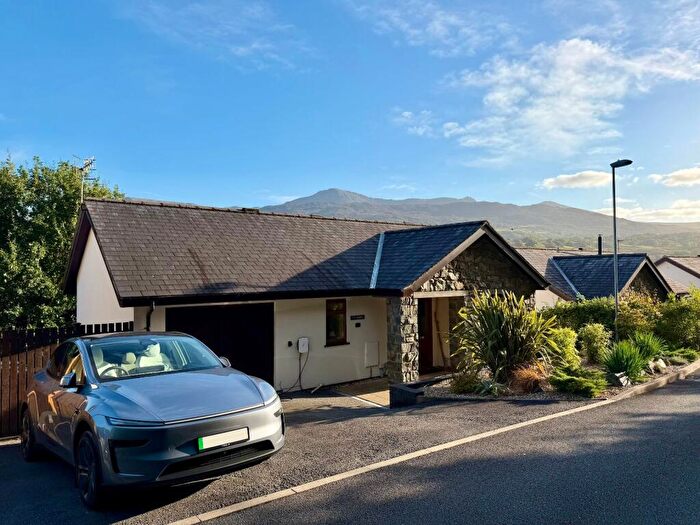 3 Bedroom Detached House For Sale In Coed Y Bryn, Dolgellau, LL40