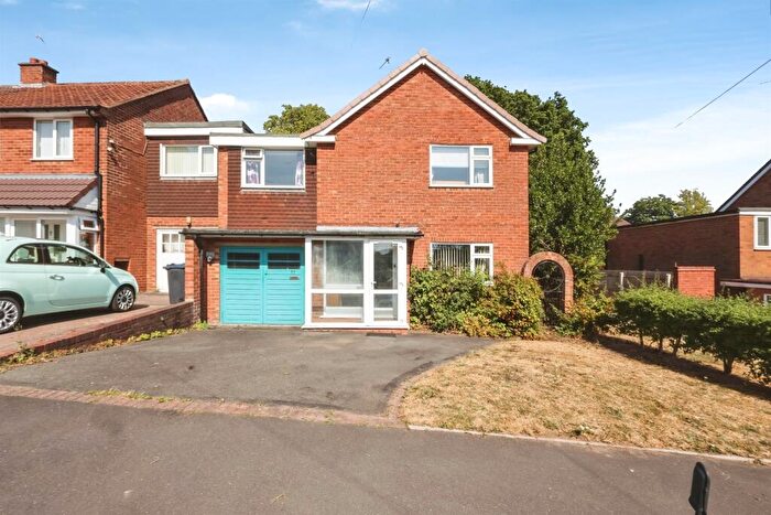 5 Bedroom Detached House For Sale In St. Denis Road, Selly Oak, Birmingham, B29