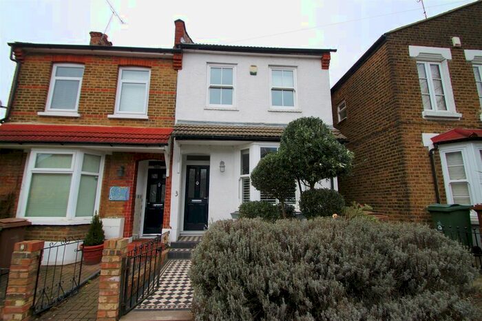 3 Bedroom Terraced House To Rent In Elm Grove, Woodford Green, IG8