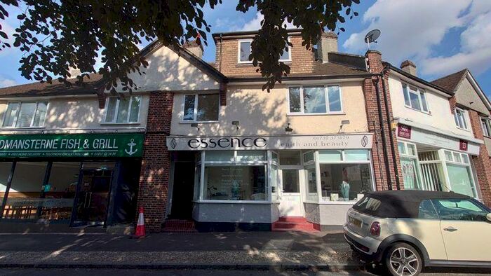 2 Bedroom Flat To Rent In Woodmansterne Street, Banstead, SM7