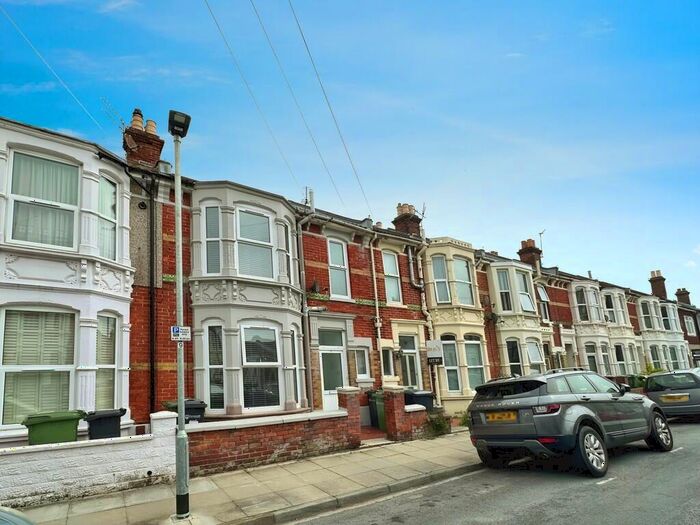 1 Bedroom Flat To Rent In Liss Road, Southsea, PO4