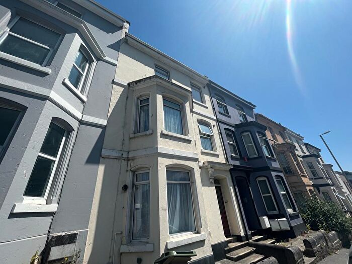 1 Bedroom Flat To Rent In Keyham Road, PL2