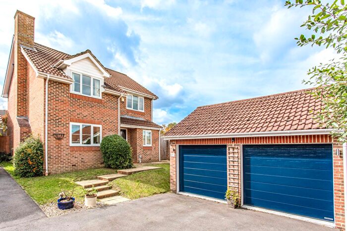 4 Bedroom Detached House For Sale In The Nightingales, Uckfield, TN22