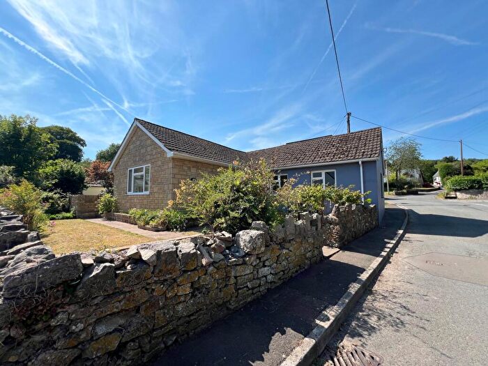 3 Bedroom Semi-Detached Bungalow For Sale In The Dovecote, Llanfair Discoed, Chepstow, NP16