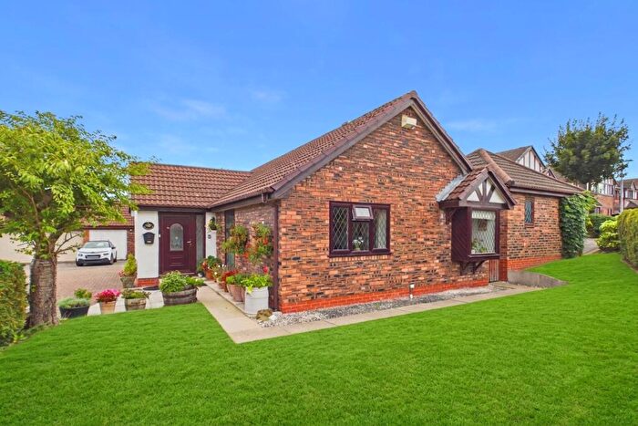 3 Bedroom Detached House For Sale In Pippins Close, Shotton, CH5