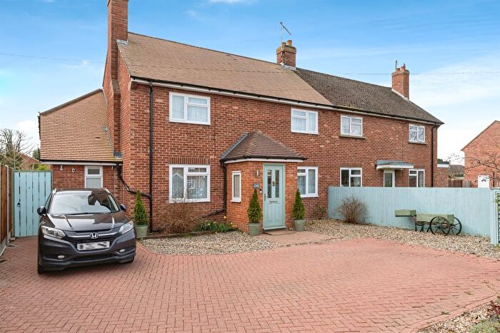4 Bedroom Semi-Detached House For Sale In Wheelers Way, Little Eversden, Cambridge, CB23