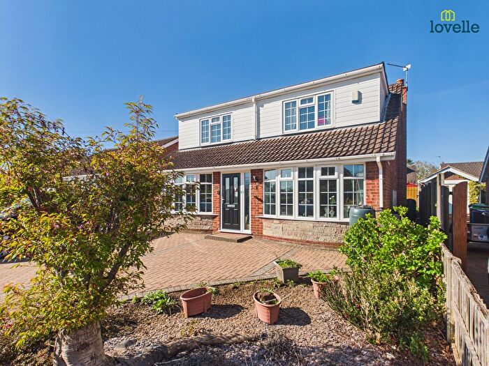 4 Bedroom Detached House For Sale In Dovecote, Middle Rasen, LN8
