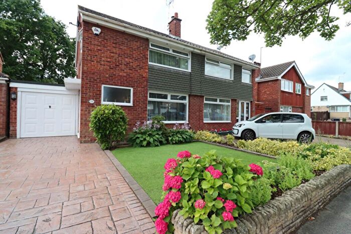 3 Bedroom Semi-Detached House For Sale In Brookhurst Avenue, Bromborough, CH63