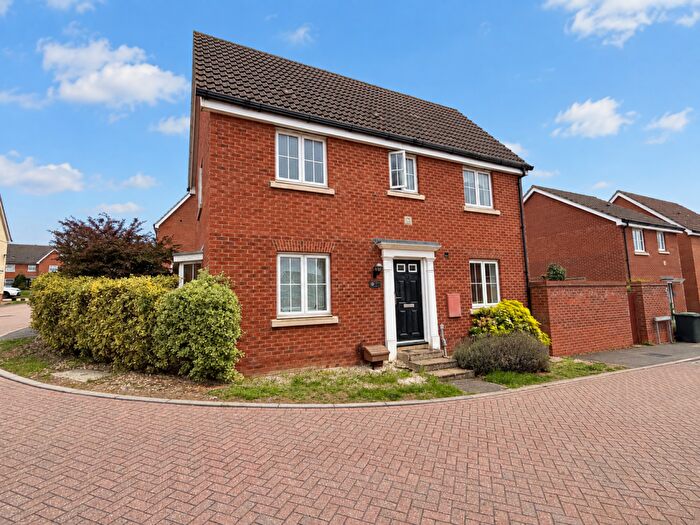 3 Bedroom Detached House To Rent In Nuthatch Close, Stowmarket, Suffolk, IP14