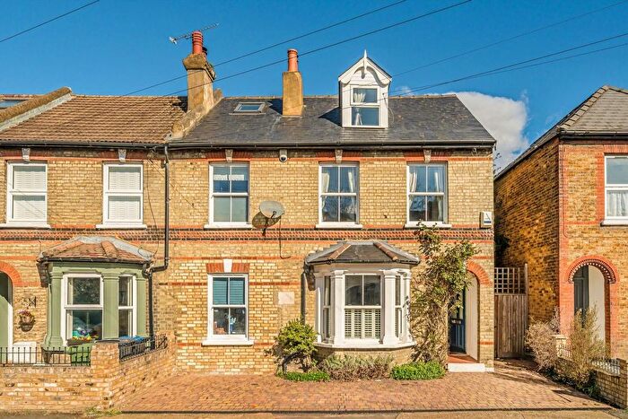 4 Bedroom End Of Terrace House For Sale In Canbury Park Road, Kingston Upon Thames, KT2