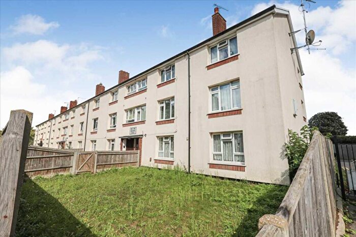 3 Bedroom Apartment For Sale In Derwent Drive, Burnham, SL1