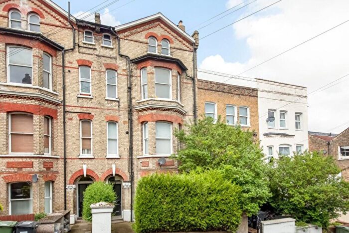1 Bedroom Apartment To Rent In Woodland Road, Crystal Palace, London, SE19