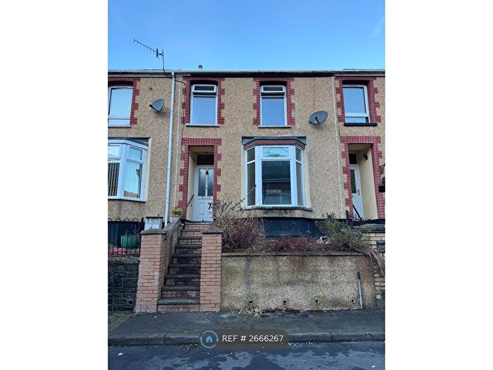 3 Bedroom Terraced House To Rent In Lancaster Street, Six Bells, Abertillery, NP13