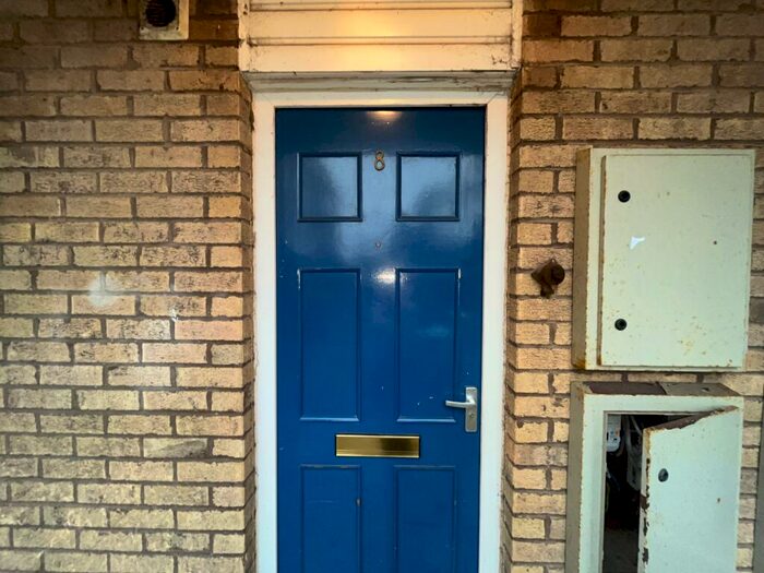 Studio To Rent In Halls Court, Stoney Stanton, LE9