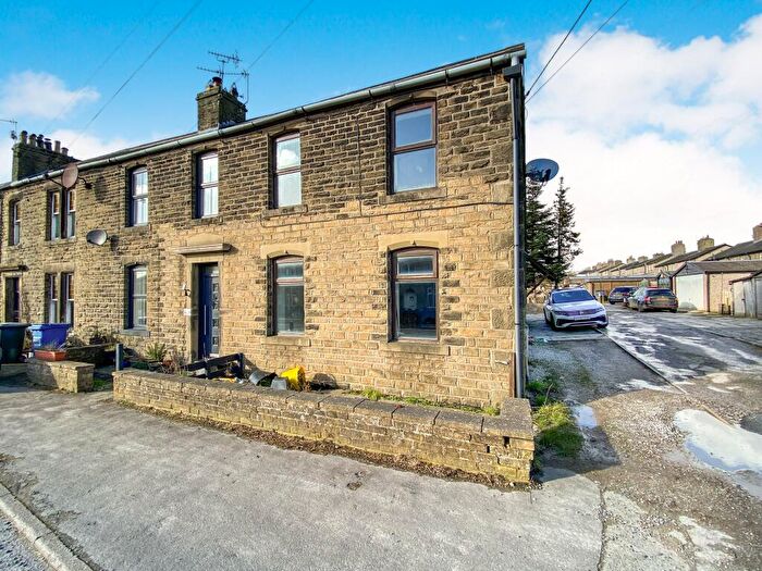 3 Bedroom End Of Terrace House For Sale In The Old Store, Pendle View, Hellifield, Skipton, North Yorkshire, BD23