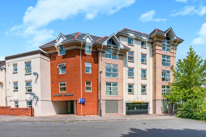 2 Bedroom Flat To Rent In Ordnance Road, Southampton, SO15