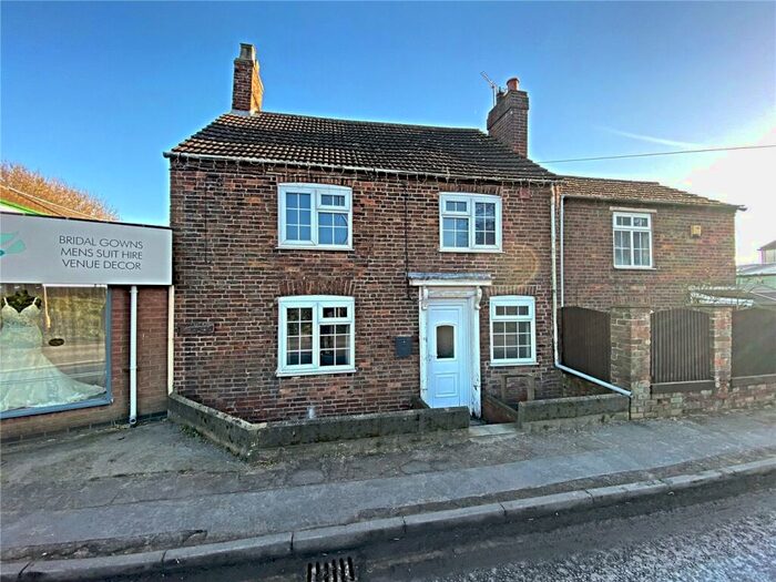 3 Bedroom Semi-Detached House For Sale In Tattershall Road, Billinghay, Lincoln, Lincolnshire, LN4
