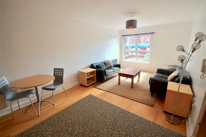 2 Bedroom Flat To Rent In Millsands, Sheffield, South Yorkshire, S3