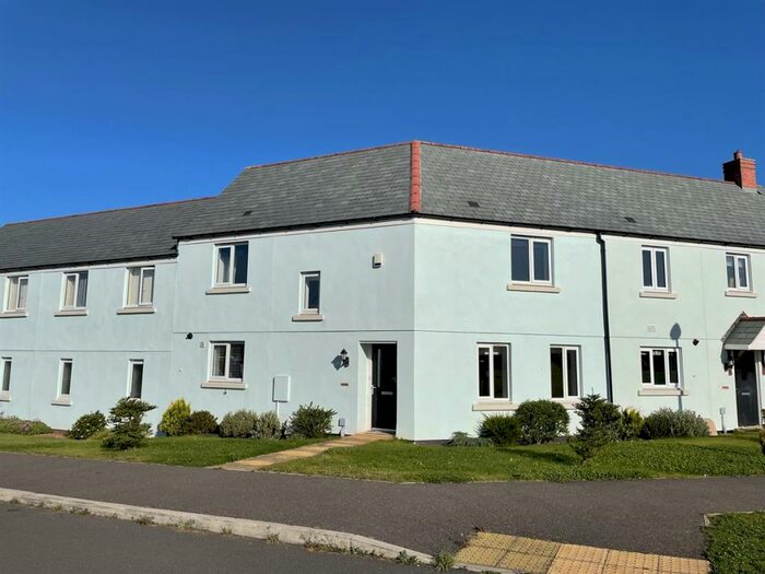 4 Bedroom Terraced House To Rent In Cottles View, North Tawton, EX20