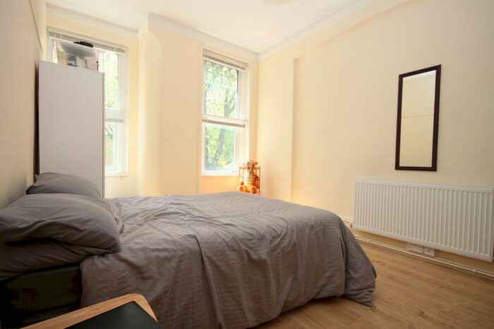 1 Bedroom Flat To Rent In Kings Avenue, Muswell Hill, London, N10