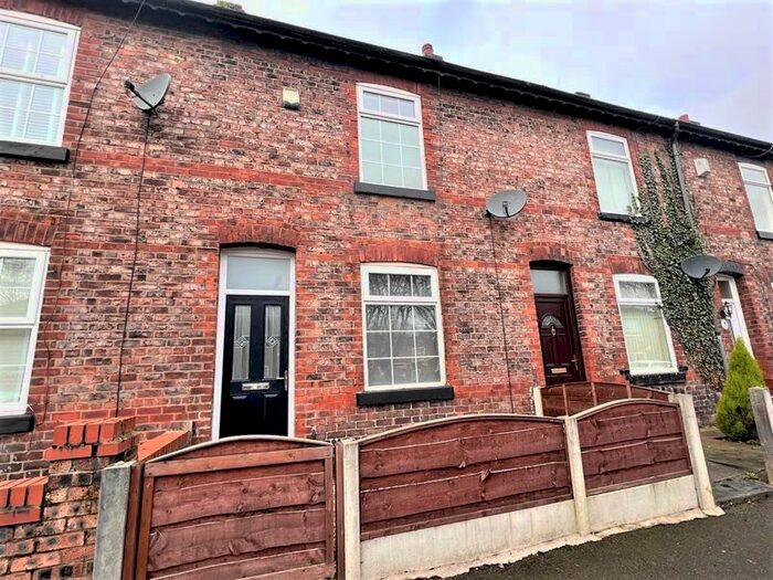 2 Bedroom Terraced House To Rent In Queen Victoria Street, Eccles, Manchester M30