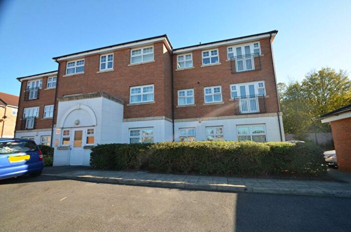 2 Bedroom Flat To Rent In Bressay Drive, Mill Hill, NW7