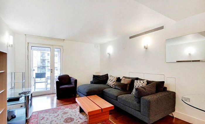 2 Bedroom Flat To Rent In Weymouth Street, Marylebone, London, W1W