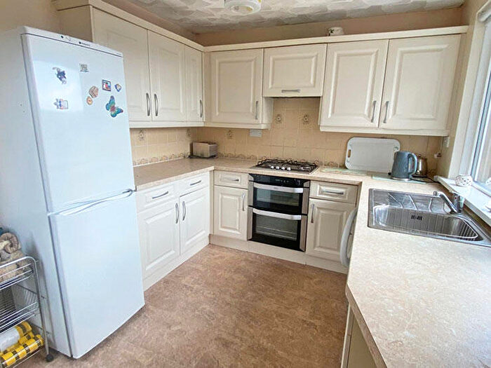 3 Bedroom End Of Terrace House For Sale In Davies Street, Ystrad Mynach, Hengoed, CF82