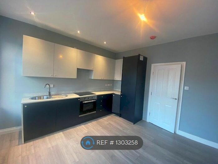 2 Bedroom Flat To Rent In Harlesden, London NW10