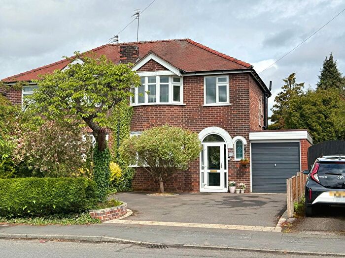 3 Bedroom Semi-Detached House For Sale In Carrington Lane, Sale, M33