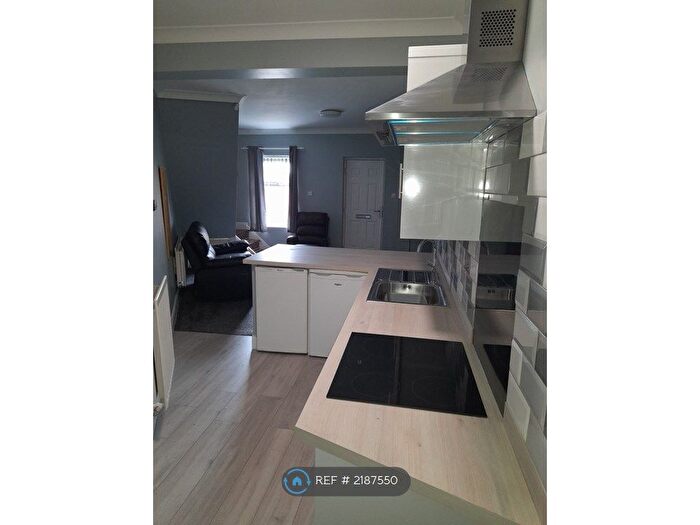 1 Bedroom End Of Terrace House To Rent In Portland Place, Darlington, DL3