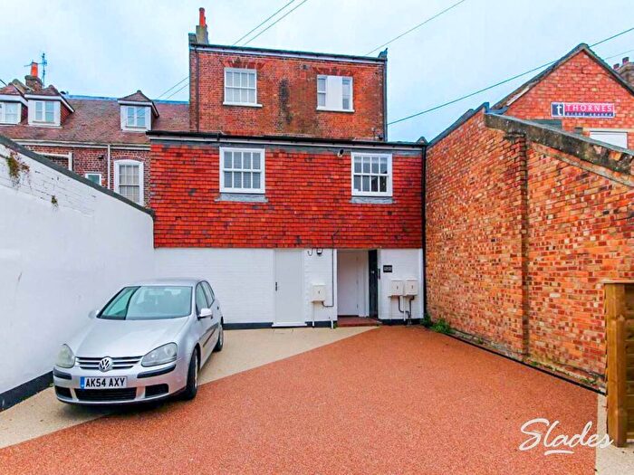 1 Bedroom Apartment To Rent In High Street, , Poole, BH15