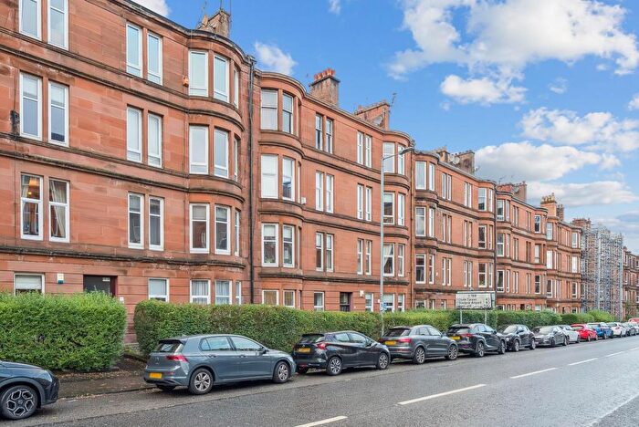 2 Bedroom Flat For Sale In Minard Road, Flat /, Shawlands, Glasgow, G41