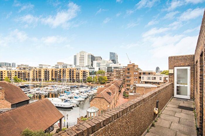 1 Bedroom Flat For Sale In Burr Close, London, E1W