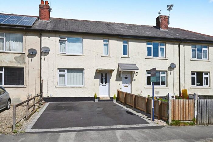 2 Bedroom Terraced House For Sale In Westfield Avenue, Yeadon, Leeds, LS19