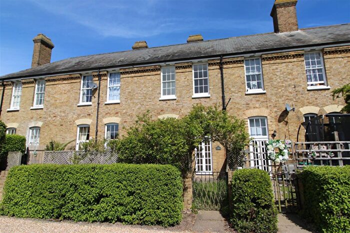 2 Bedroom Property To Rent In Anemone Way, Herne Bay, CT6