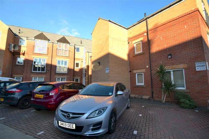1 Bedroom Apartment To Rent In Victoria Mews, Whitley Bay, NE26
