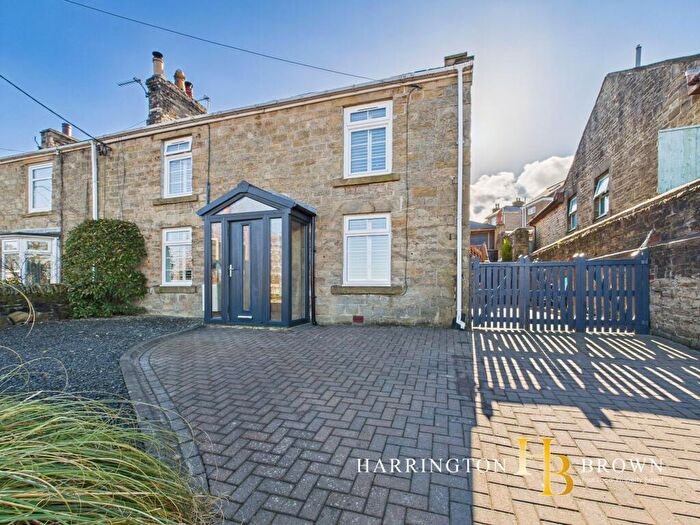 4 Bedroom Terraced House For Sale In Consett Road, Castleside, DH8
