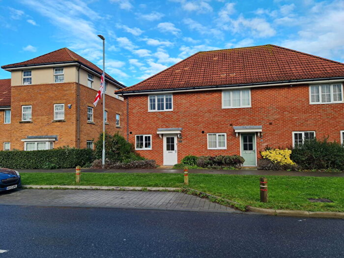 3 Bedroom End Of Terrace House For Sale In Dorman Avenue North, Aylesham, Canterbury, Kent, CT3
