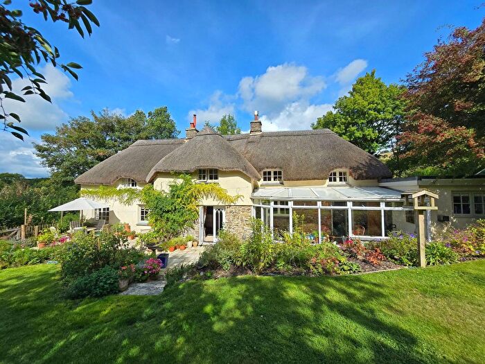 4 Bedroom Detached House For Sale In Thrushelton, Okehampton, EX20