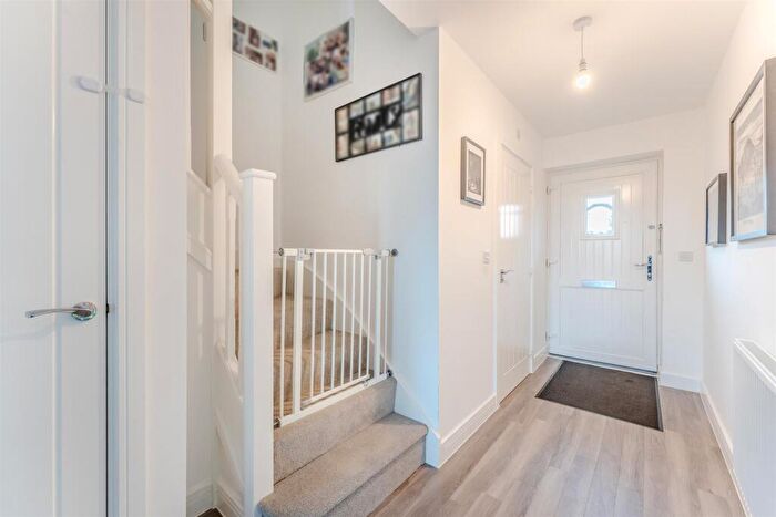 4 Bedroom Detached House For Sale In Mercury Close, Barton Seagrave, NN15