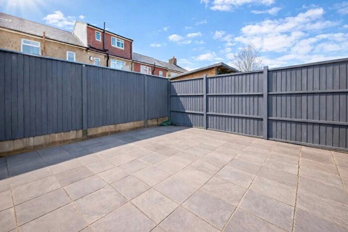 7 Bedroom Terraced House To Rent In Uxbridge Road, Southall, UB1