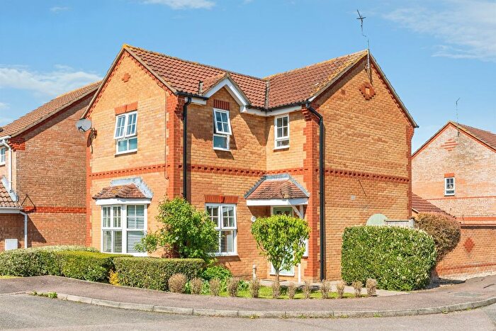 3 Bedroom Detached House For Sale In Tyler Way, Thrapston, Kettering, NN14