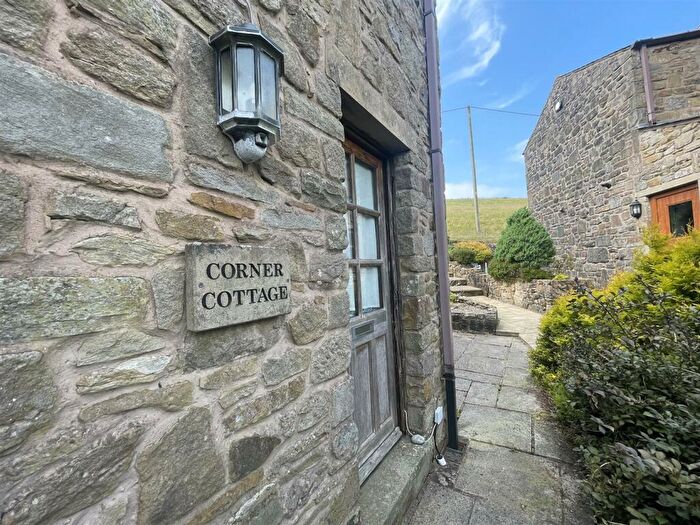 3 Bedroom End Of Terrace House For Sale In Goldshaw Court, Newchurch-In-Pendle, BB12