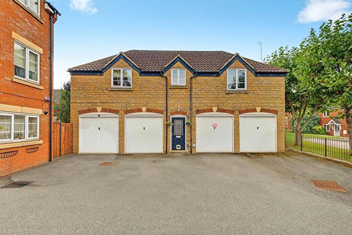 2 Bedroom House For Sale In Cony Walk, Grange Park, Northampton, NN4