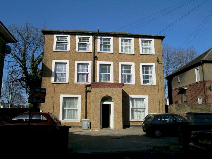 Studio To Rent In Town Centre, SL1